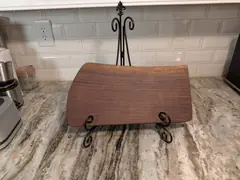 Walnut Live edge - Rounded side photo 1